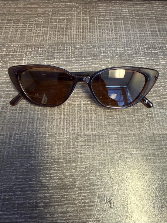 Savage Anchor Boutique Translucent Taupe Cat-Eye Sunglasses main image 5